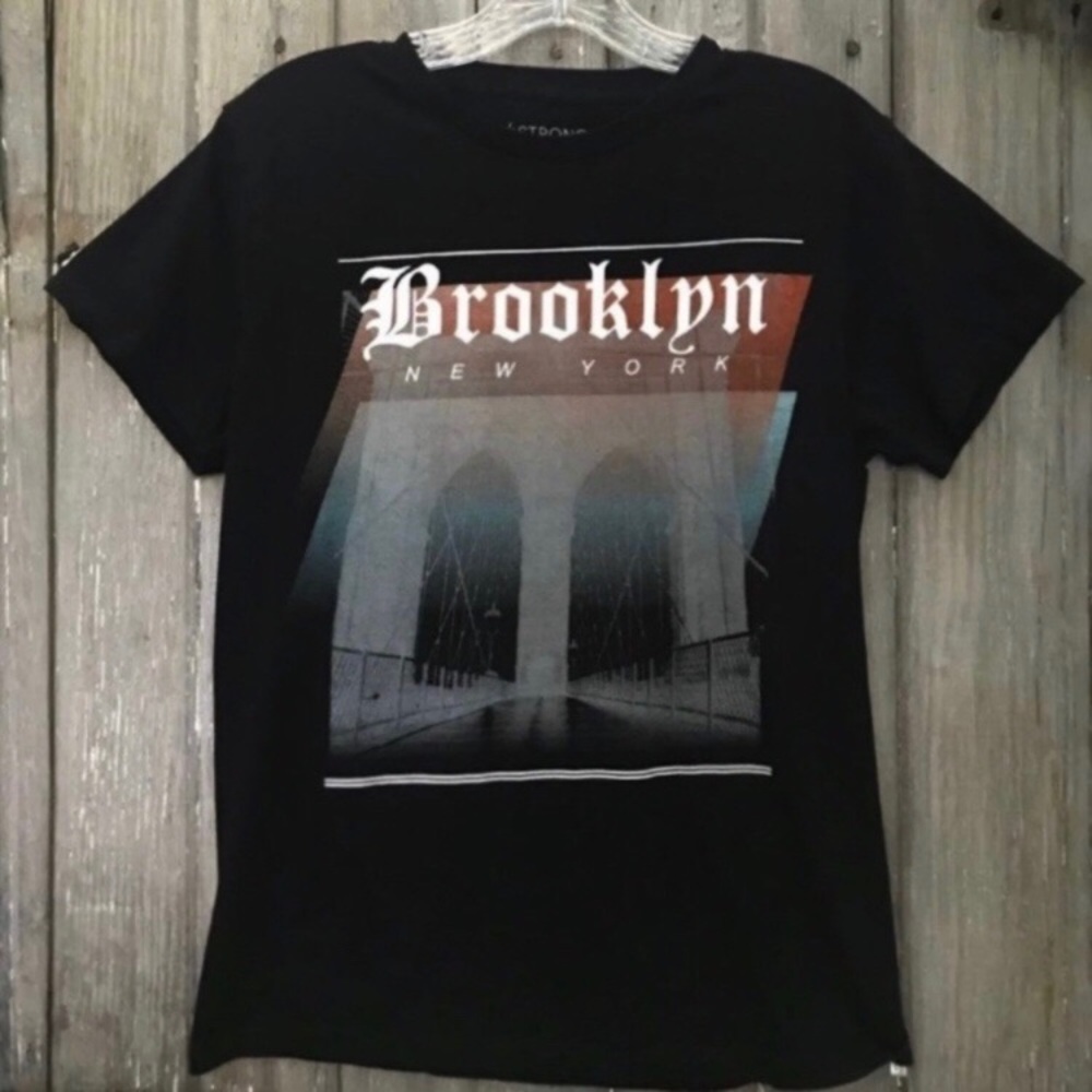 Brooklyn New York Tee Small